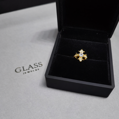 GLASS Fleur de Lis Pierce