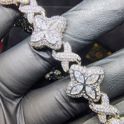 BUTTERFLY ICE CHAIN – Silver